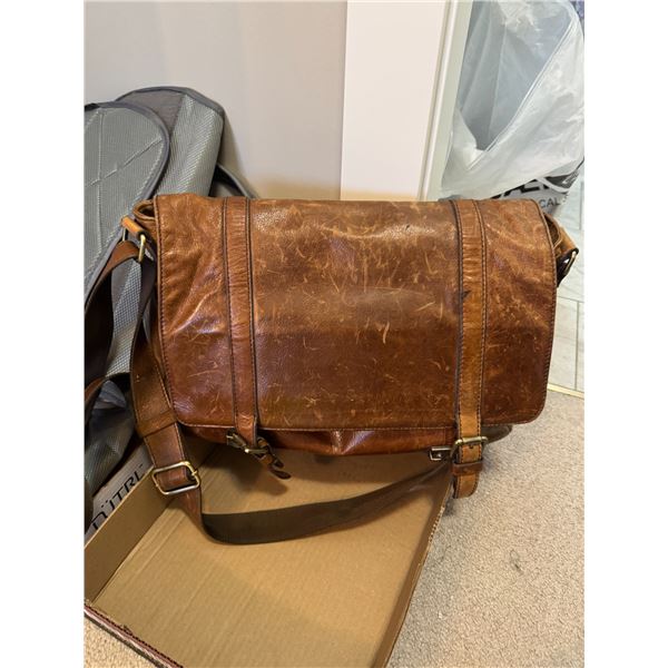 Vintage Danier leather bag