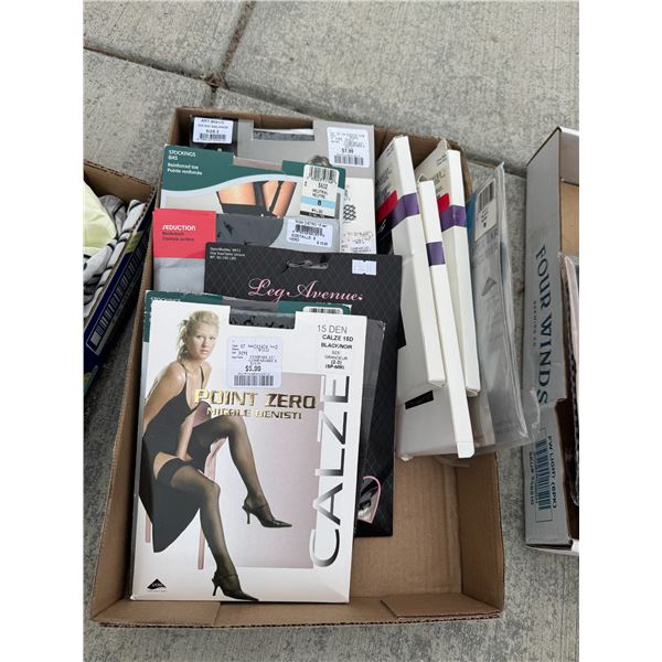 Medium stockings and tights