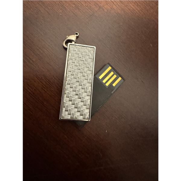 Transcend to G  JF V90 memory stick