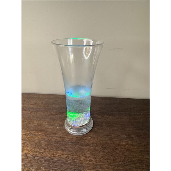 Party plastic glass lights up when you put liquid in them