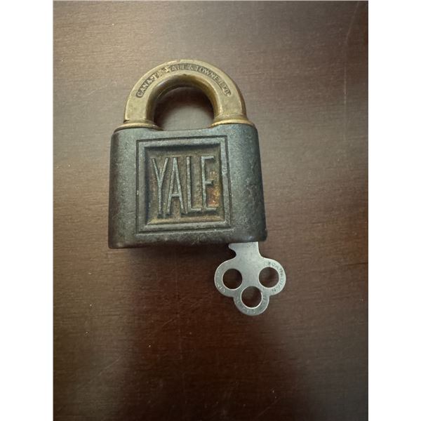 YALE  lock and key