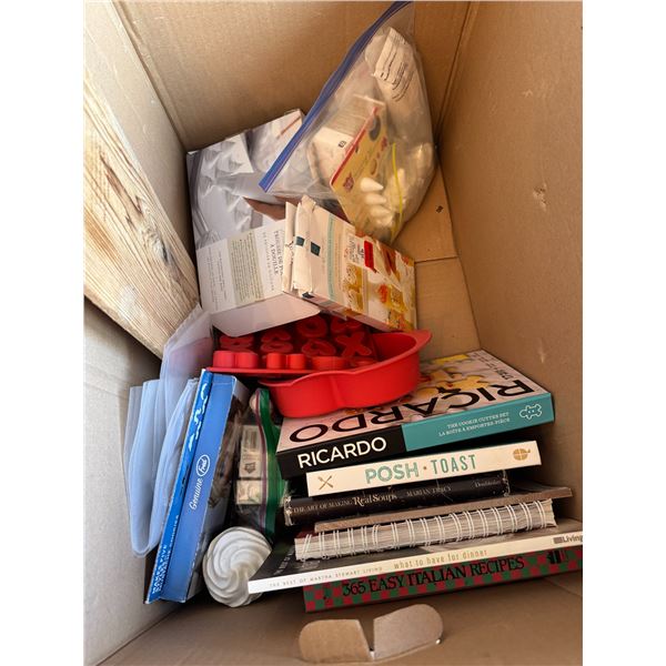 Cookie cutters, molds, and decorating items