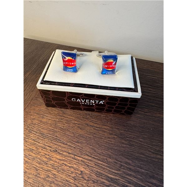 Crisps cheese and onion cuff links