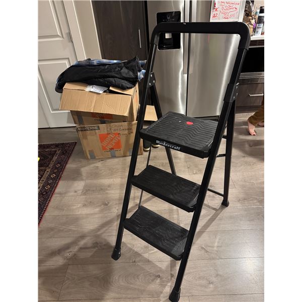 Mastercraft folding stem stool