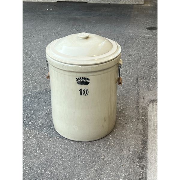 Nice 10 Gallon Sunburst Ceramics Ltd. Alberta, Canada Crock with Lid