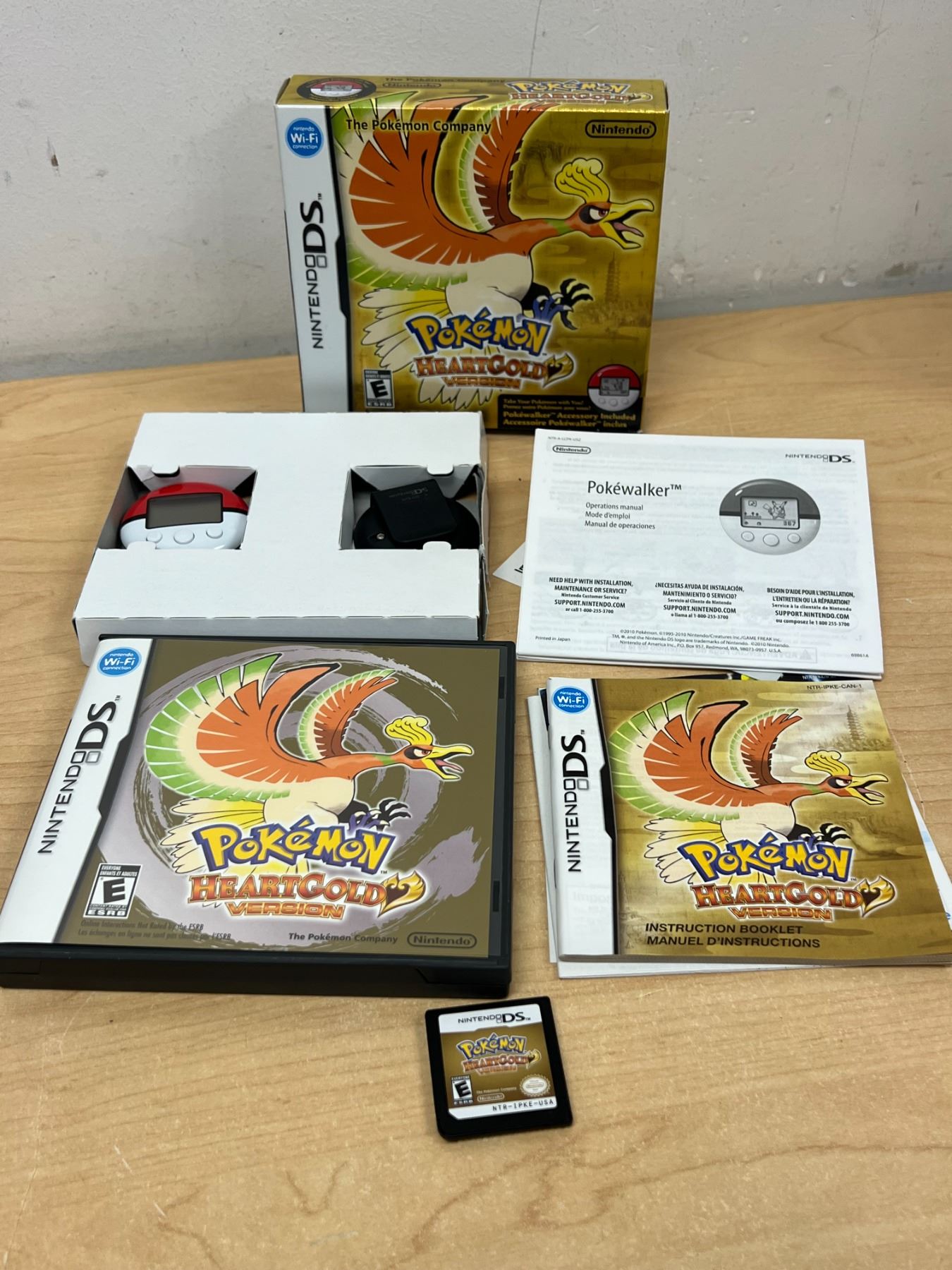 Pokemon Heartgold Version For Nintendo DS (big box, cartridge, case ...