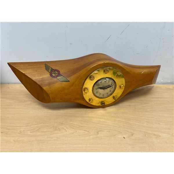 S&S Aircraft Limited Winnipeg Propellor Clock Approx: 25"W 7.5"T 4"D (see all photos)