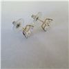 Image 1 : 14K Yellow Gold stud earrings