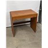 Image 2 : Compact Canadian Teak Desk / Dressing Table RS Furniture