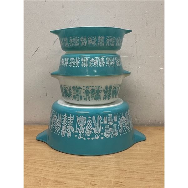 4 Pyrex Amish / Butterprint Round Casseroles