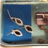 Image 4 : Very nice vintage FERRINGTON USA jewellery box with Jewelry - see description and photos