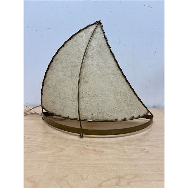 Vintage Fiberglass Shade Sailboat Style table Lamp - Works 14"W 11.5"T
