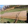 Image 3 : 48 Spruce Boards 2" x 4" x 92 5/8"