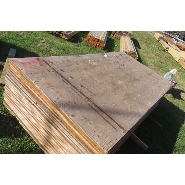 26 Sheets 3/4" x 4 x 8 Feet Spruce Plywood