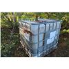 Image 2 : 200 Gallon Poly Tank