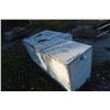 Image 2 : 200 Gallon Poly Tank