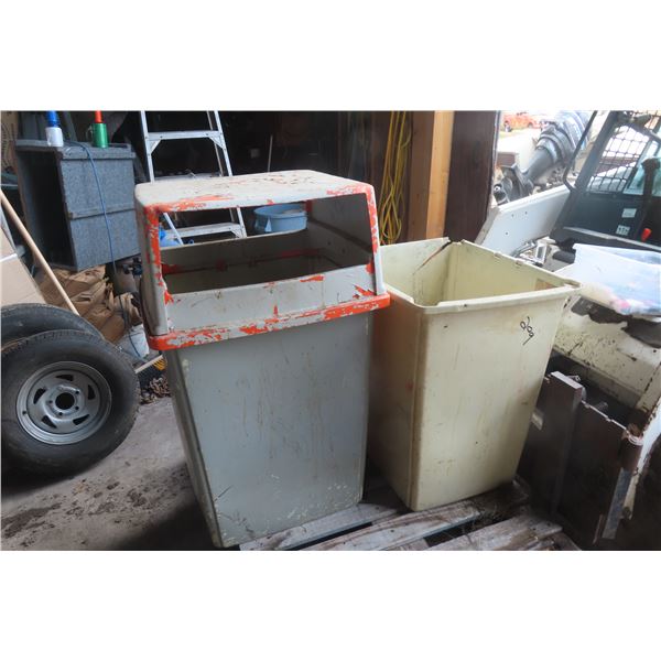 A&w Garbage Can