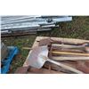 Image 4 : 12 X Hand Yard Tools - Hoes/shovels/pick and More