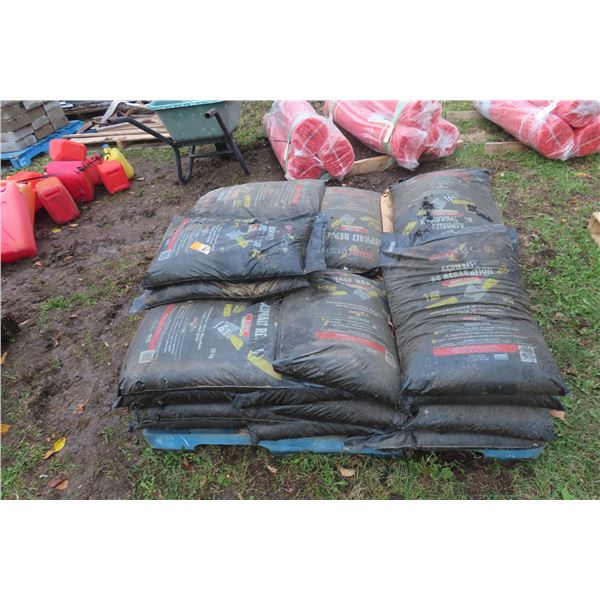 32 Bags of Asphalt Repair - 20kg per Bag