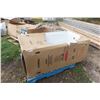 Image 1 : New White 60" Bath Tub (damaged on Top Corner)