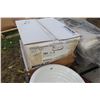 Image 3 : Stainless Double Kitchen Sink + 3 New Kohler Bathroom Sinks