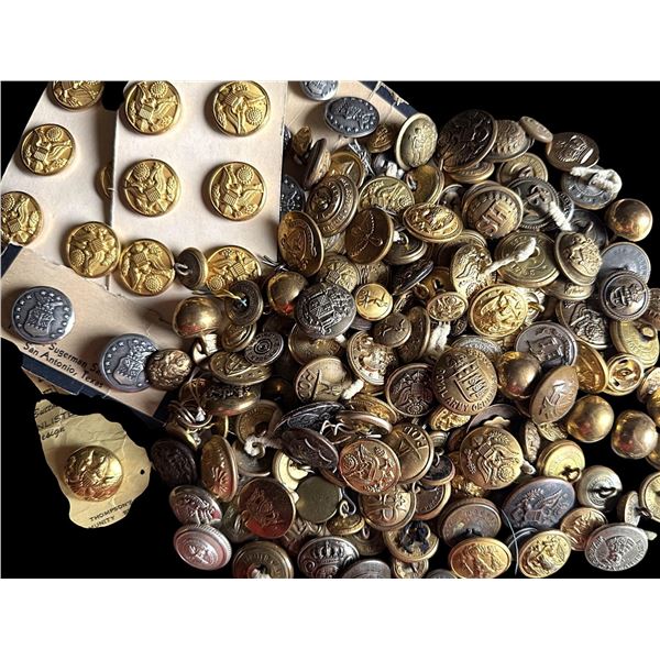 A bag lot of div 1 & 3 Uniform/Military buttons