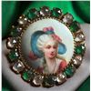 Image 1 : A small card of division three studio artist buttons