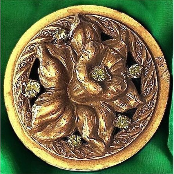 A division one green paste jeweled button
