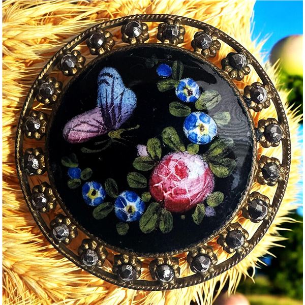 A division one pictorial enamel button