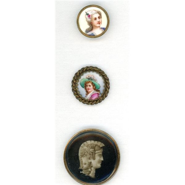 A small card of division one head buttons