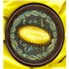 Image 2 : A card of division three Bakelite buttons