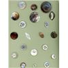 Image 2 : 2 Cards of assorted division one & three pearl buttons