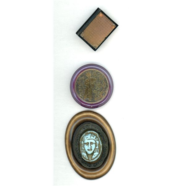 A small card of division 1 & 3 celluloid buttons