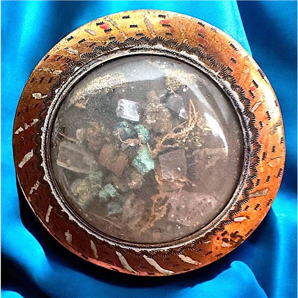 A division one engraved copper button