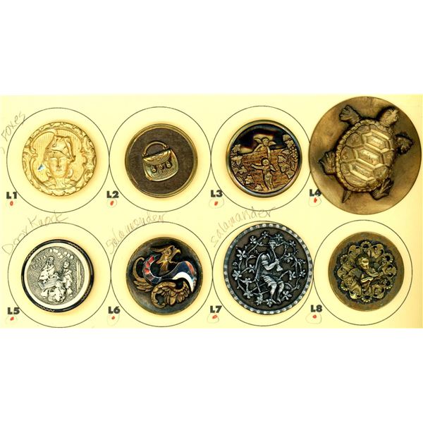 A small card of division 1 & 3 mostly pictorial buttons