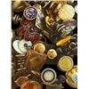 Image 8 : A large bag lot of stud style buttons