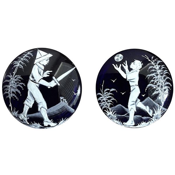 A small card of Mary Gregory style glass buttons