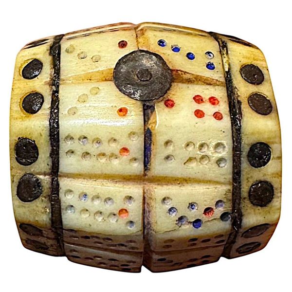 A Rare natural material Barrel shaped button