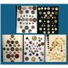 Image 1 : A box lot of several cards of assorted buttons