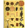 Image 1 : A card of div. 1 & 3 assorted earthy buttons