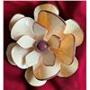 Image 2 : A set of division three realistic shaped buttons