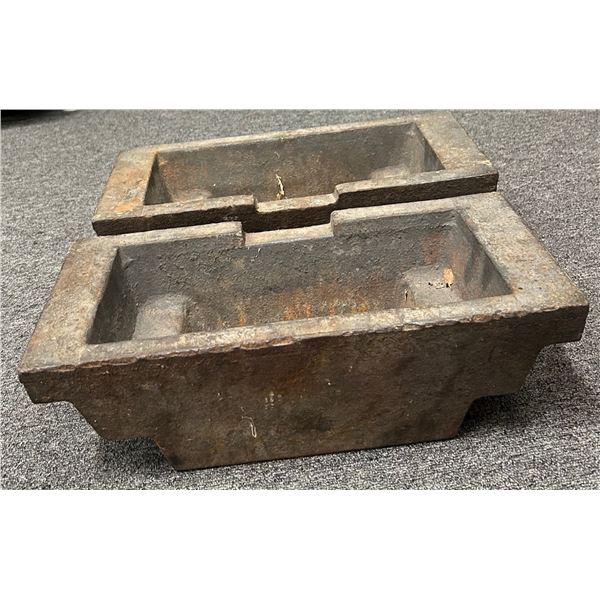 Stacking Ingot Mold Pair [204303]