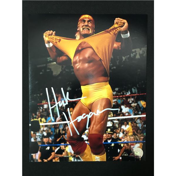 HULK HOGAN SIGNED 8X10 - KB COA