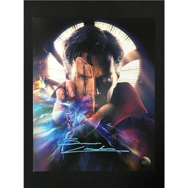 BENEDICT CUMBERBATCH SIGNED DOCTOR STRANGE 8X10 - KB COA