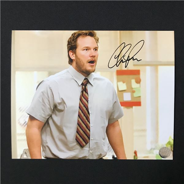 CHRIS PRATT SIGNED PARKS AND RECREATION 8X10 - KB COA