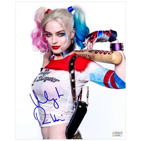MARGOT ROBBIE SIGNED HARLEY QUINN 8X10 - CELEBRITY AUTHENTICS COA