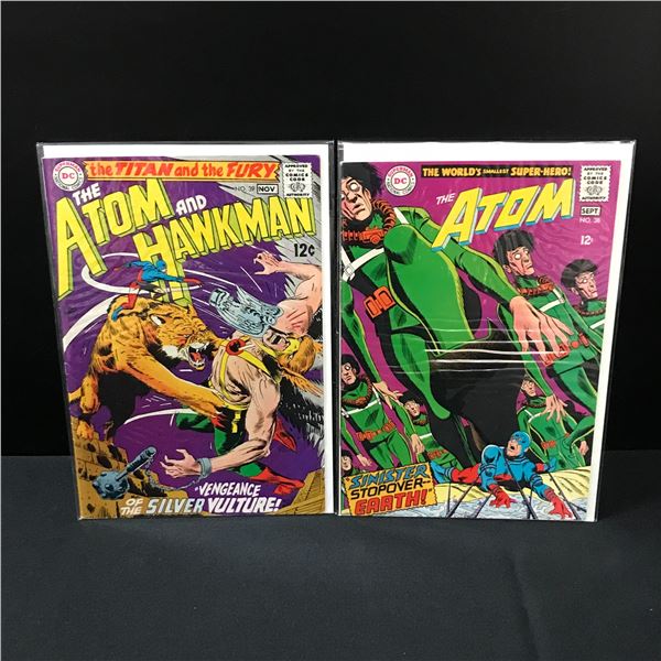LOT OF 2 ATOM COMICS - DC COMICS