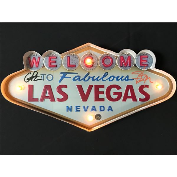 CHRISTINA RICCI AND JOHNNY DEPP SIGNED FEAR AND LOATHING IN LAS VEGAS SIGN (KB COA)