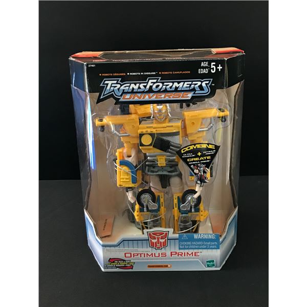 TRANSFORMERS UNIVERSE OPTIMUS PRIME ACTION FIGURE IN BOX