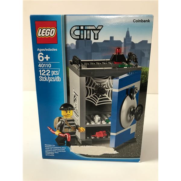 LEGO CITY #40110 SEALED IN BOX - RETIRED